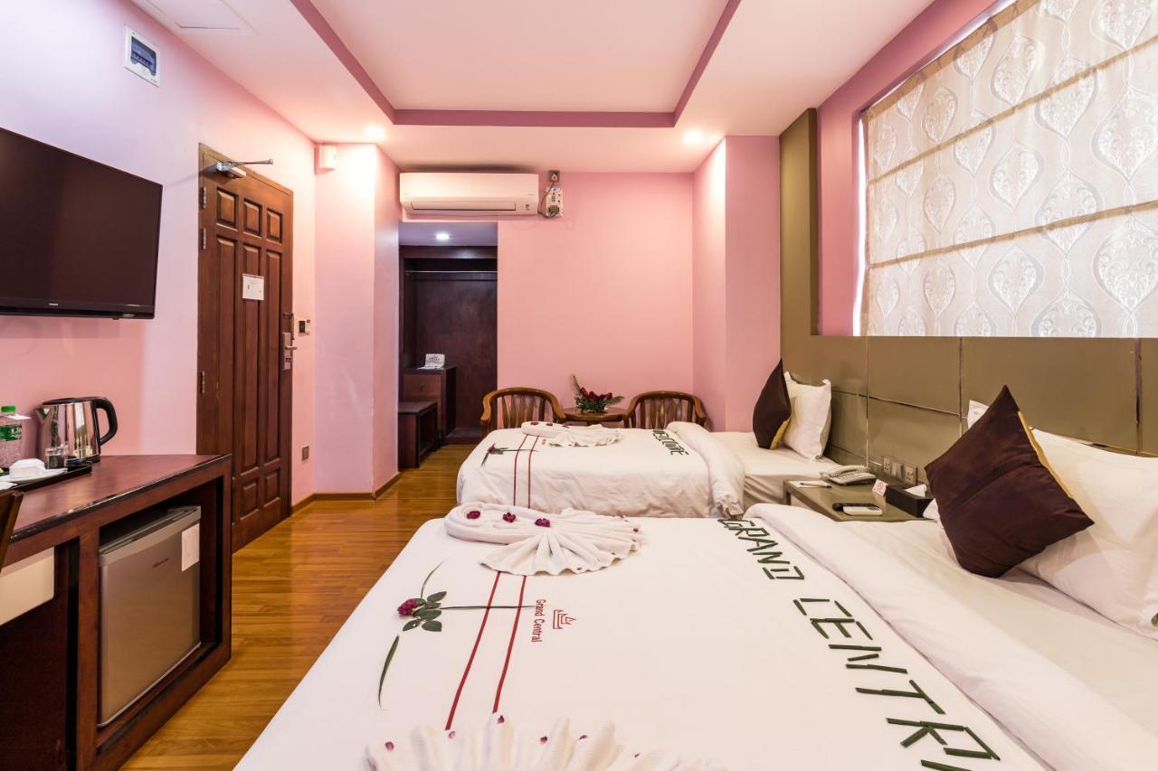 Grand Central Hotel Mandalay Buitenkant foto